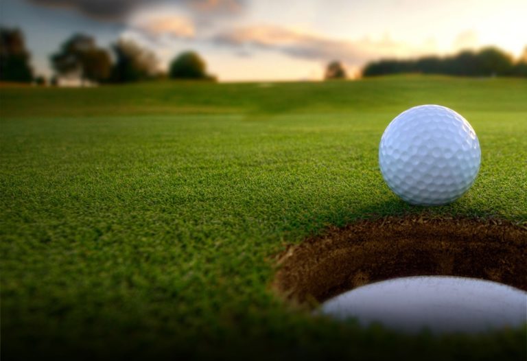 waitangi-golf-course-bay-of-islands-putting | Must Do New Zealand