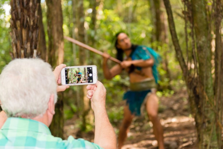 waitangi-treaty-grounds-evening-cultural-performance-and-hangi | Must Do New Zealand