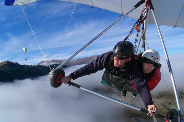 Paragliding-and-Hand-Gliding-Coronet-Peak-Tandem-Queenstown-feature-1 | Must Do New Zealand