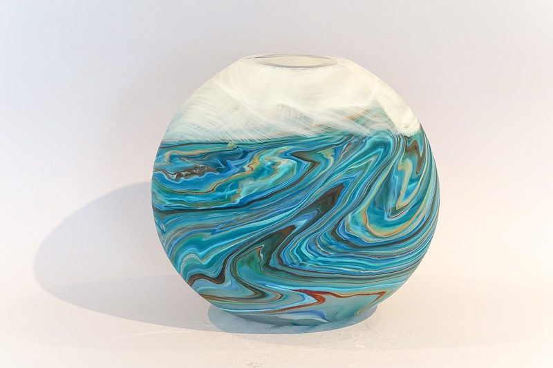 lavaglasstaupoglassblowingstudioandsculpturegardengallery4