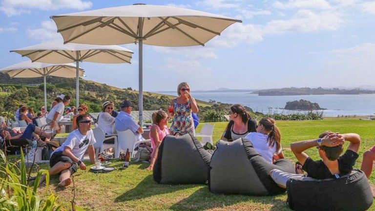 Wine-tours-waiheke-15 | Must Do New Zealand