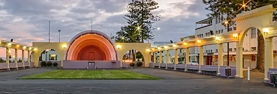 The sound shell Napier on dusk