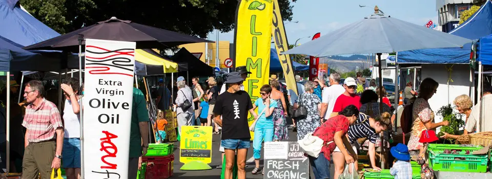 Napier open market on a saturday